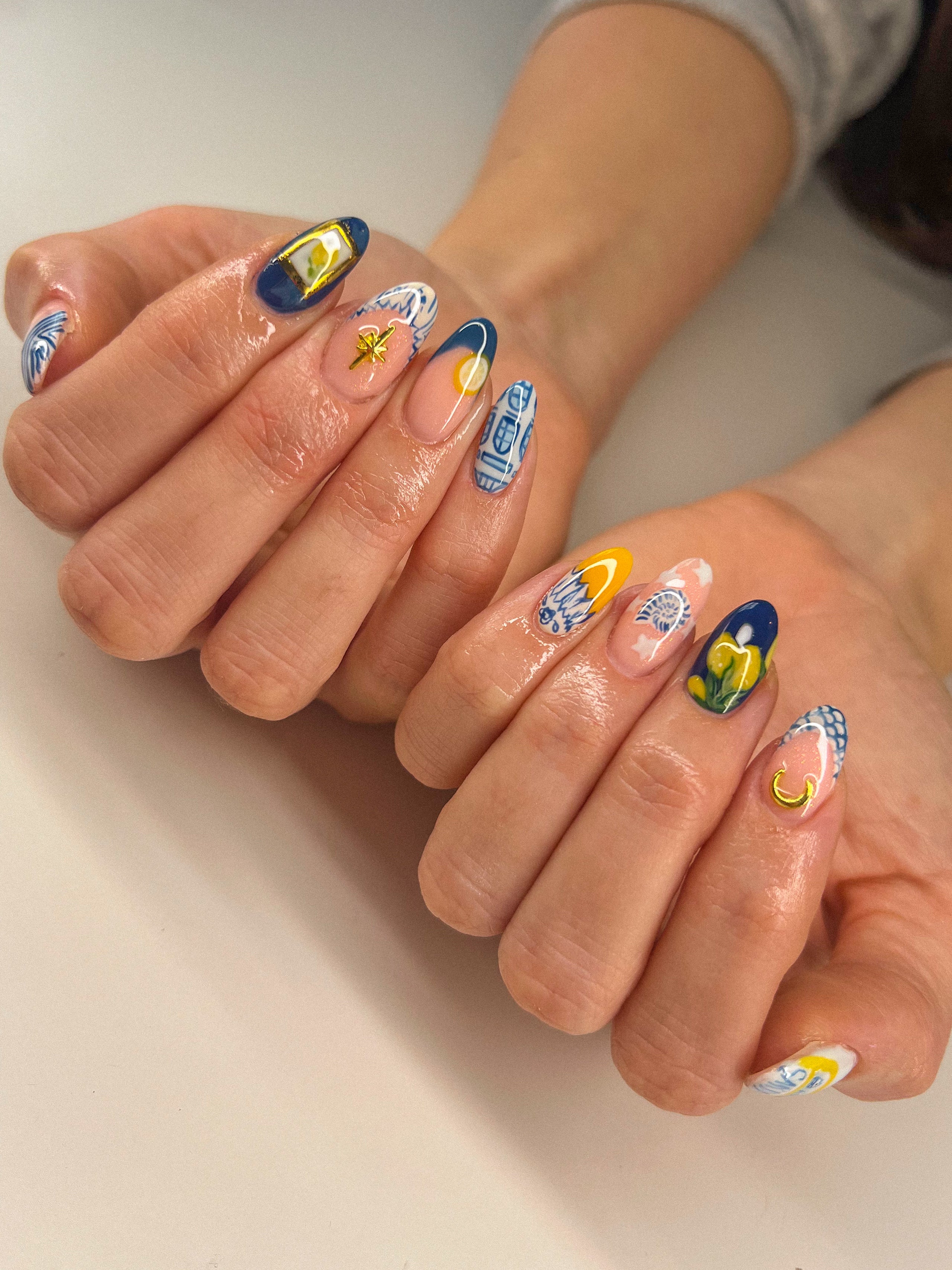 Intricate Custom Press-on Nail Set